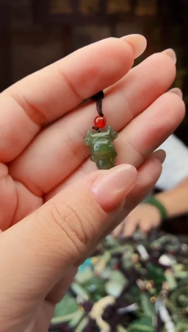 未镶嵌和田玉挂件多样性发货拍一发一