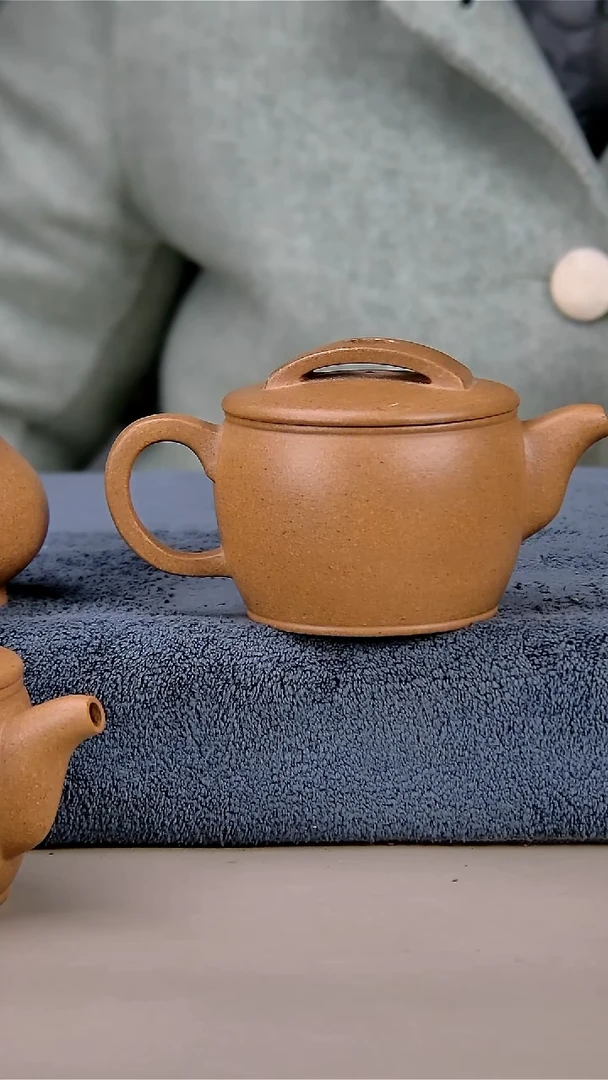 【闪购商品】紫砂茶壶汉娃 160/170梨皮黄段