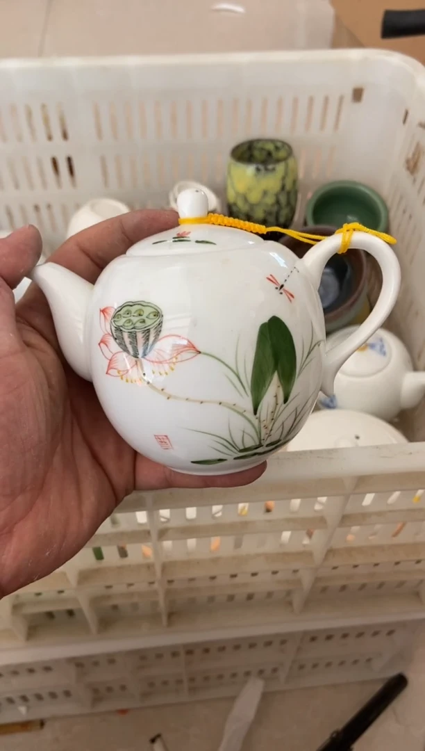 杯无运费险有瑕疵的摄影的产品有使用过的痕迹有点脏介意勿拍