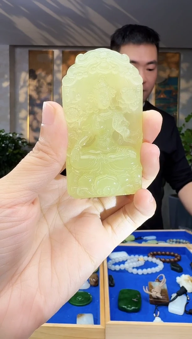 未镶嵌和田玉挂件拍一发一