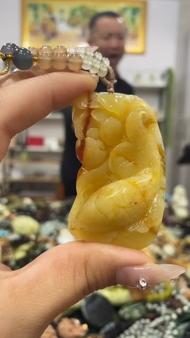 未镶嵌蛇纹石玉颈饰