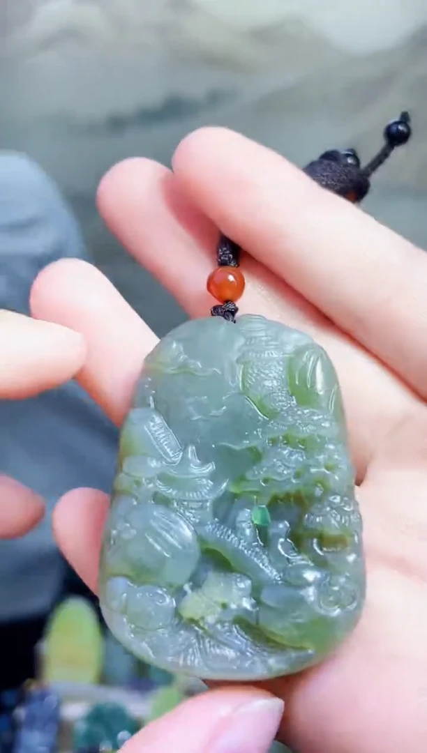 颈饰未镶嵌和田玉1