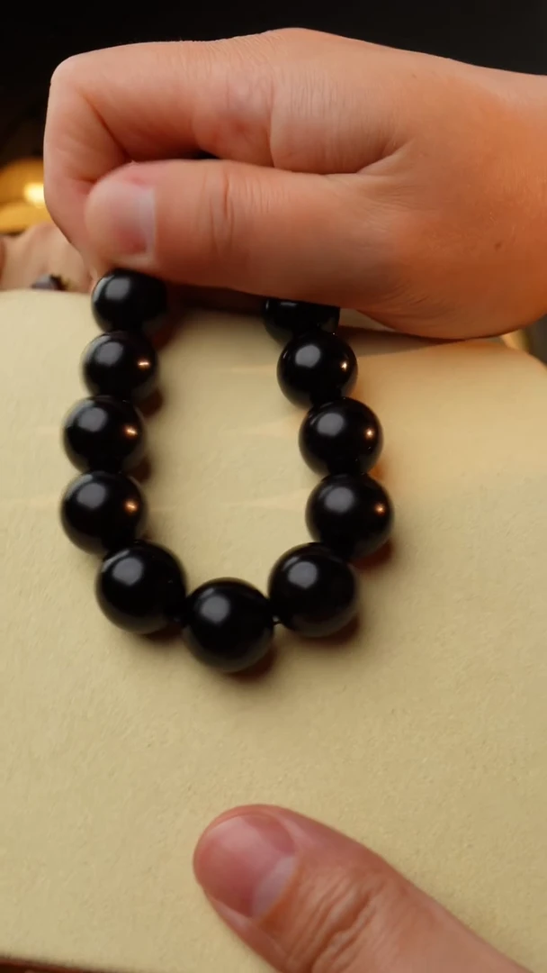 【闪购商品】琥珀裸石未镶嵌16+翳珀11颗珠子