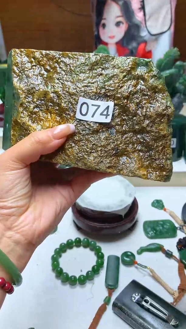 未镶嵌和田玉摆件1