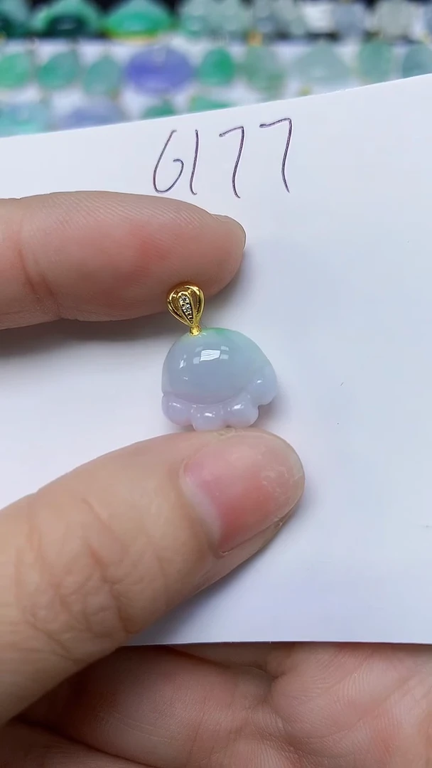 翡翠未镶嵌颈饰 天然缅甸翡翠A货