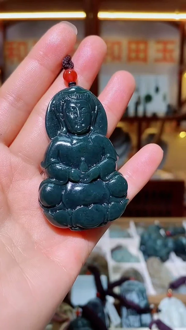 颈饰未镶嵌和田玉1