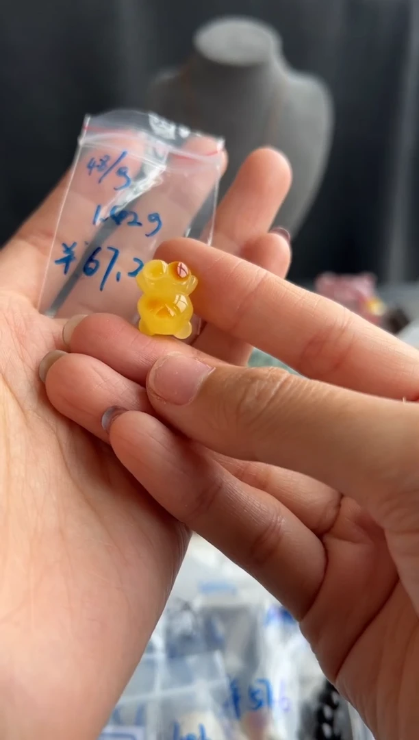 蜜蜡颈饰未镶嵌114号买断