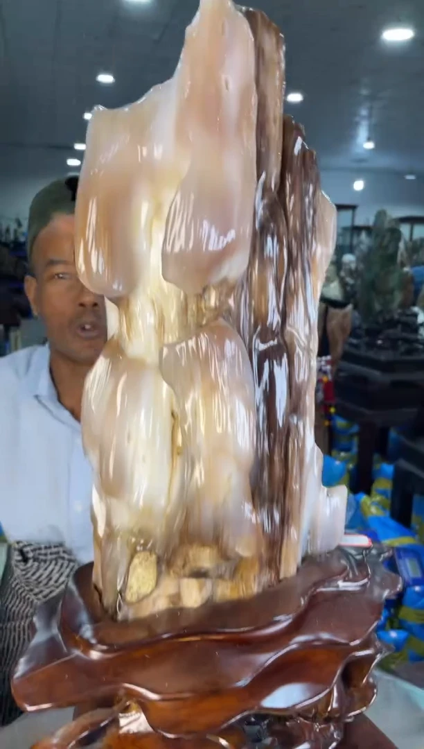 未镶嵌摆件硅化玉50