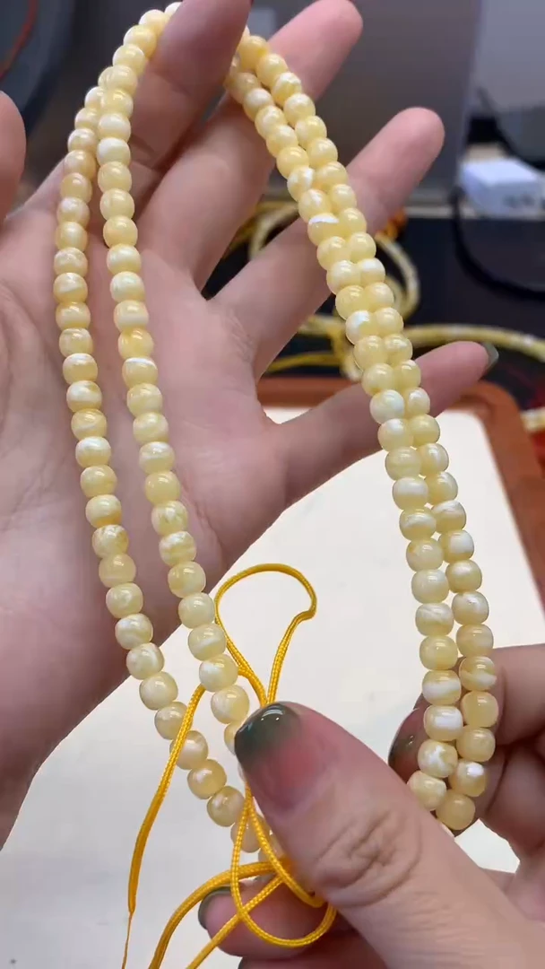 未镶嵌琥珀珠宝奇石1263