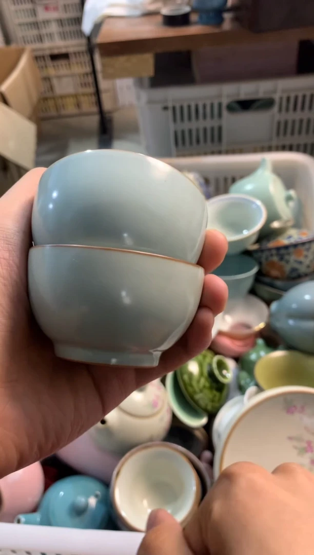 茶壶、盖碗、主人杯、客杯（轻轻微瑕介意勿拍）