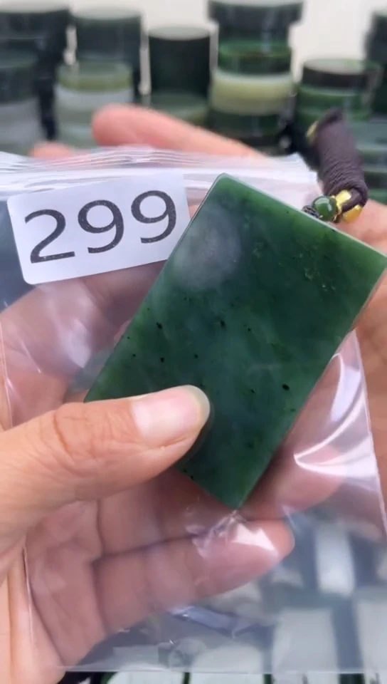 未镶嵌和田玉珠宝半成品牌子