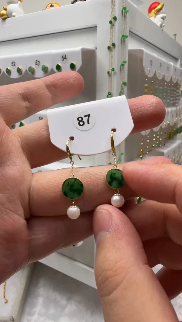 18K金镶嵌翡翠耳饰缅甸天然翡翠a货