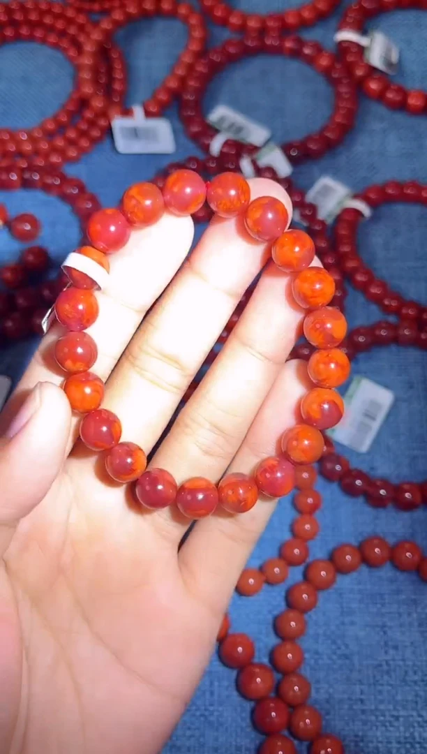 未镶嵌手串南红玛瑙A30 瓦西双锦牛血火焰单圈