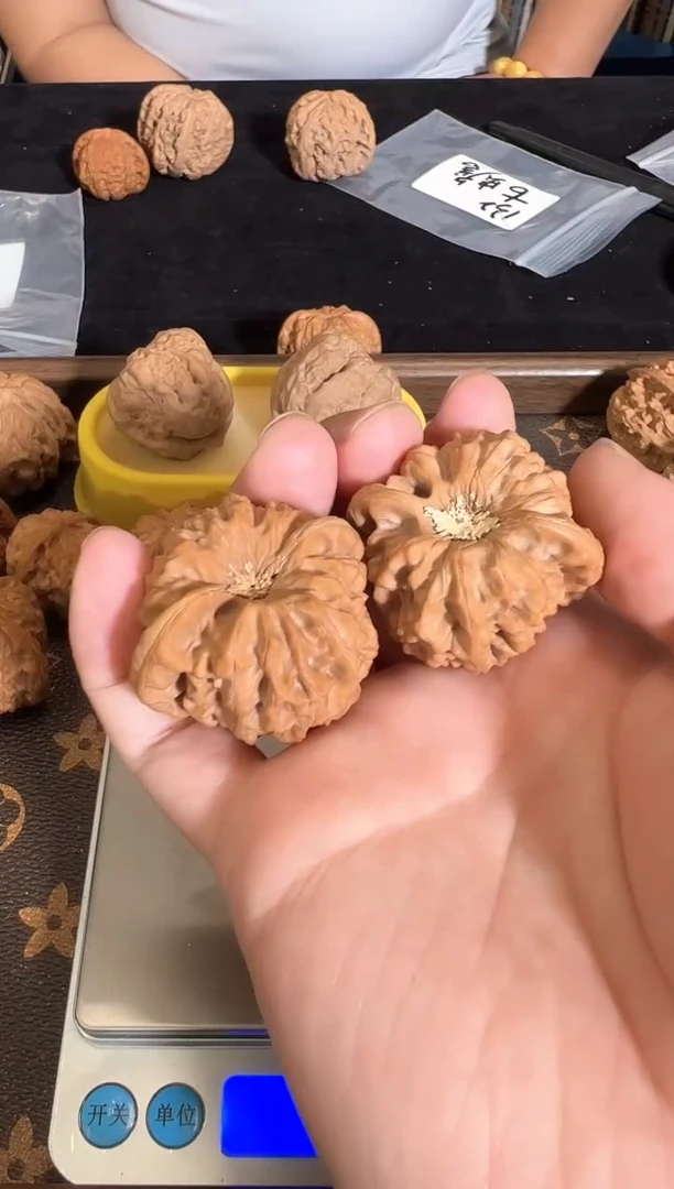 把件核桃全品龙门涧
