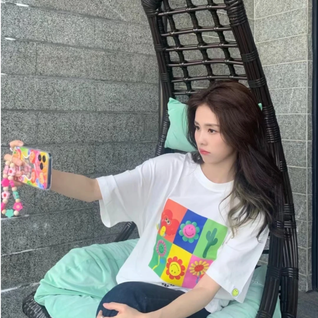 SMILEY【白鹿同款】情侣款夏季男女潮牌宽松笑脸印花短袖上衣专场