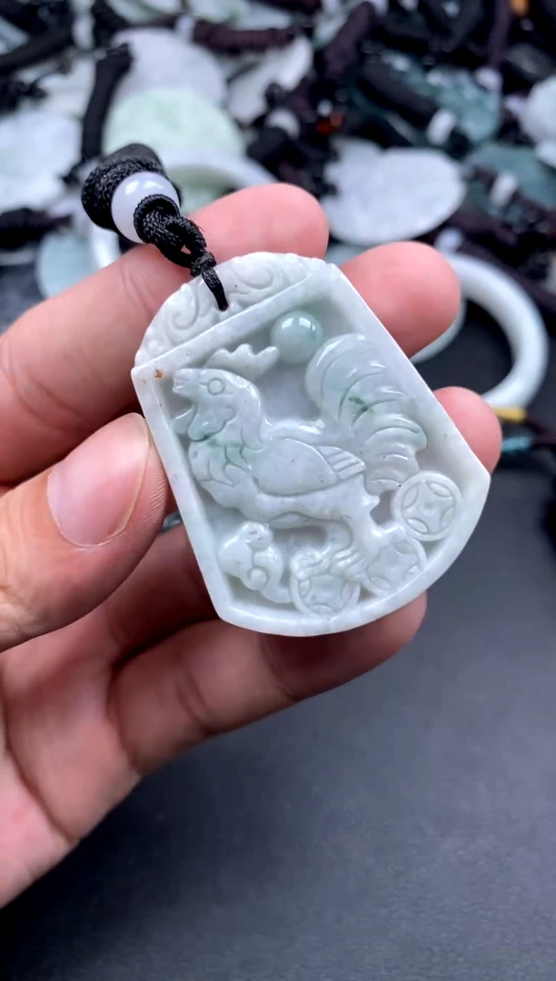 吊坠(不含链)未镶嵌翡翠1