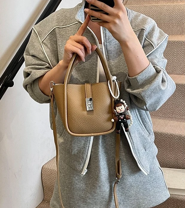 【轻奢女包】新款时尚百搭女包 A128