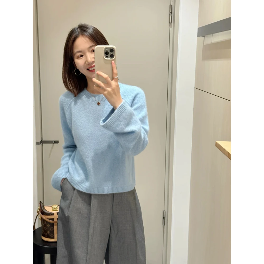 韩系轻奢高端气质甜美风休闲蓝色针织衫秋季新款时尚百搭宽松显瘦