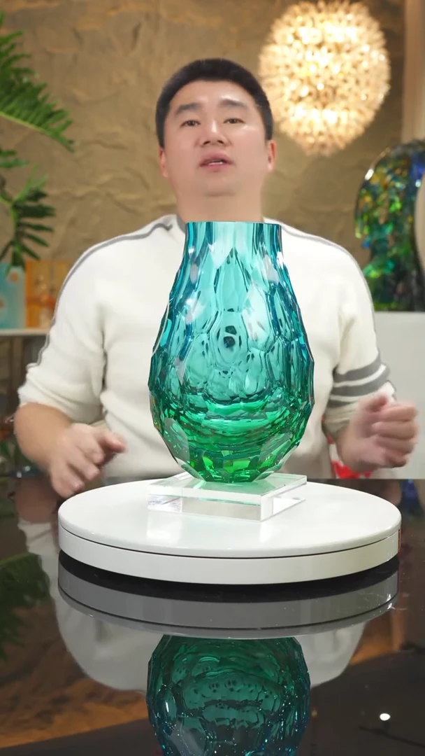 【闪购商品】摆件蓝绿凹切面花瓶带底座