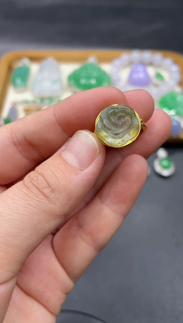 【闪购商品】萤石戒指银S925镶嵌88.......