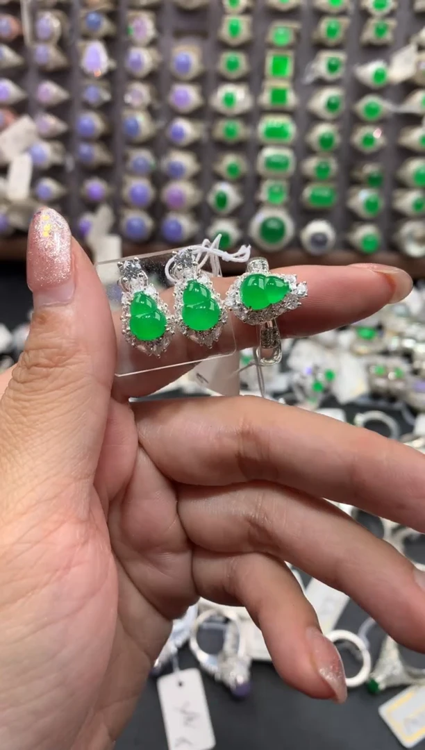 未镶嵌定制翡翠49天然缅甸A货翡翠  11.16