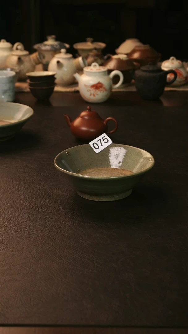 【闪购商品】壶古拙壶承开片 锔钉075