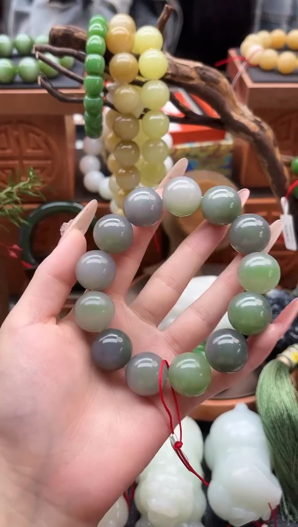 未镶嵌手串和田玉董小姐推荐 多样性发货 拍一发一18