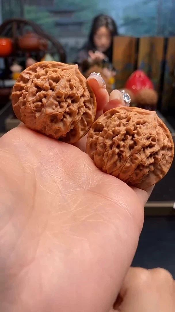 【闪购商品】文玩核桃吊坠K278蟠龙纹44