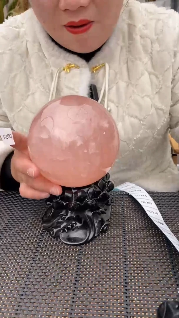 【闪购商品】芙蓉石球未镶嵌粉水晶球D329