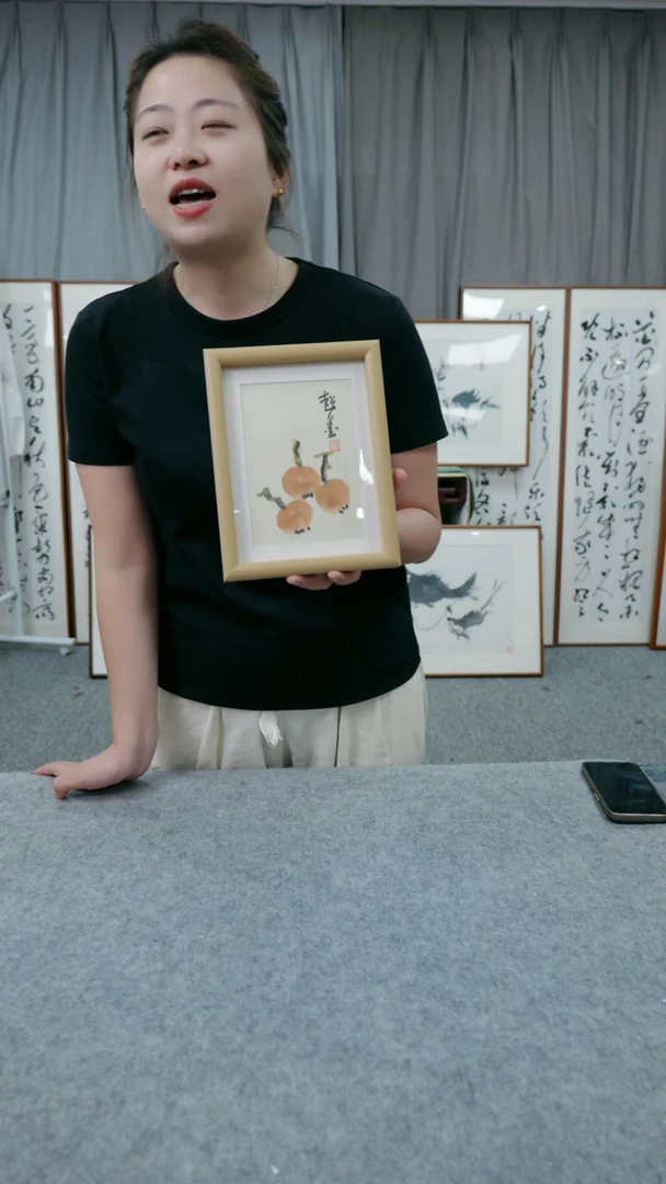 国画8寸郑志超老师木制摆台