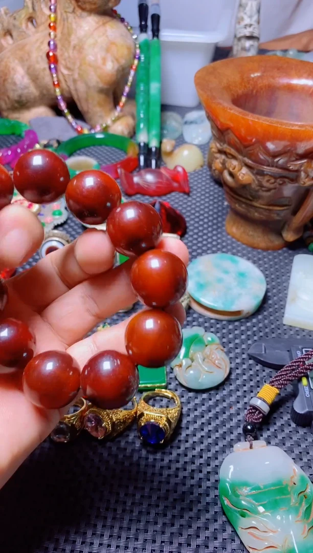 摆件漂亮精美的物品