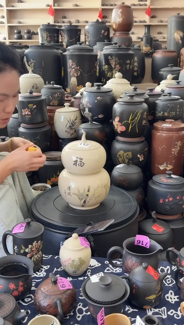 罐瑕疵茶叶罐  白泥亮光葫芦   112