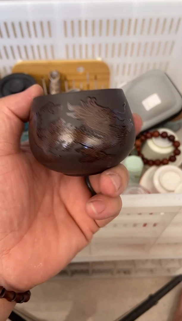 杯无运费险有瑕疵的摄影的产品有使用过的痕迹有点脏介意勿拍