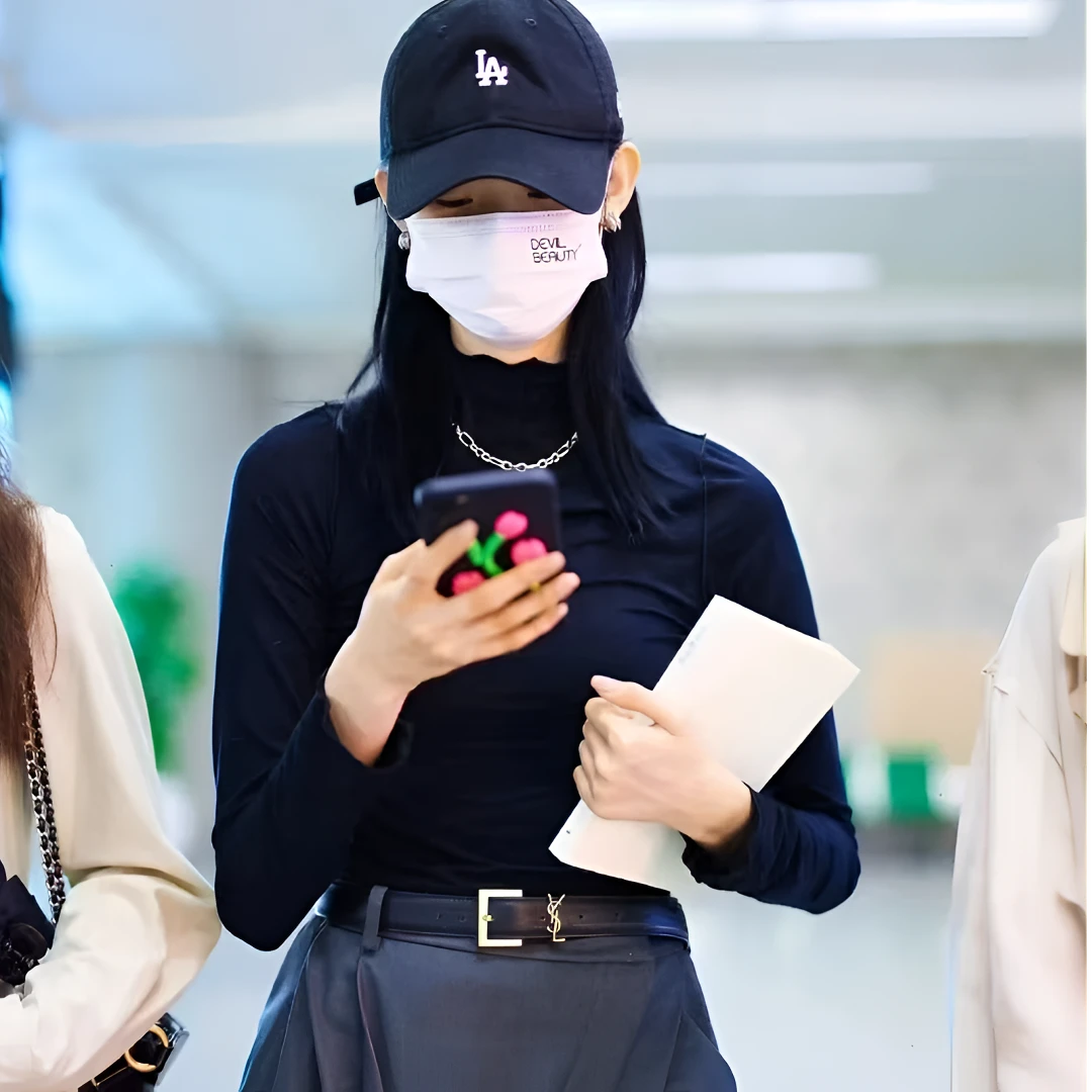 全新未使用 YSL/圣罗兰 新款2cm百搭女士腰带