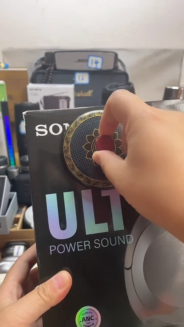 瓷片闪购商品 如图所示