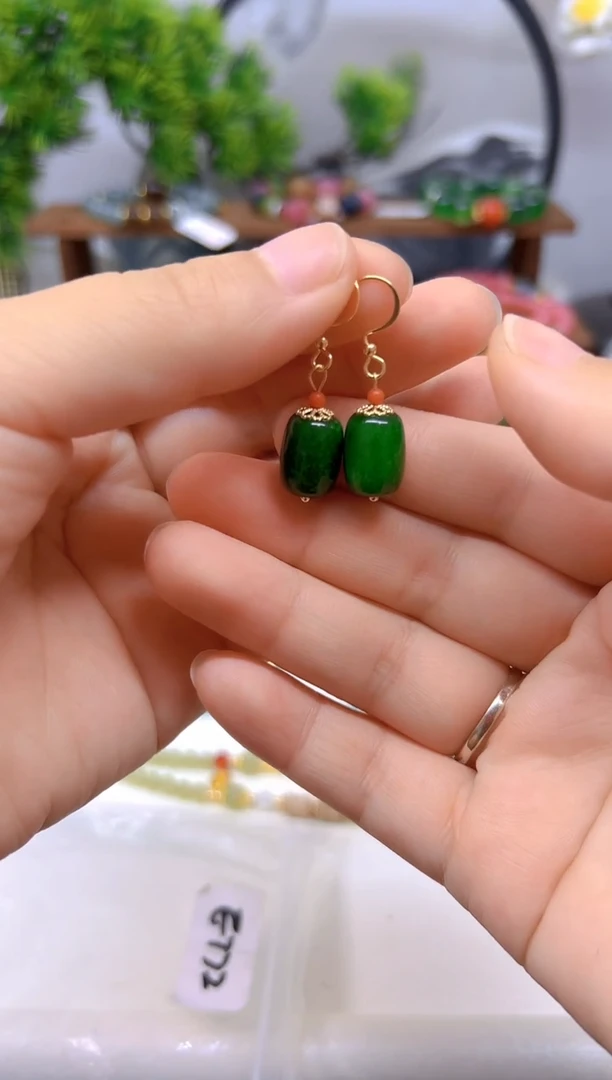 翡翠14K金镶嵌耳饰E772