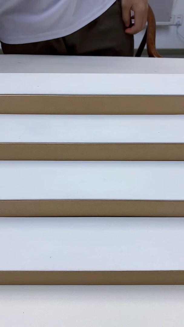 未镶嵌定制翡翠盛***理5145MM-毛货挂件
