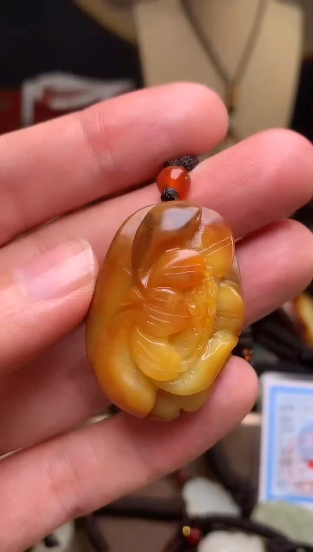 颈饰未镶嵌和田玉新疆料青海料清水和田玉吊坠