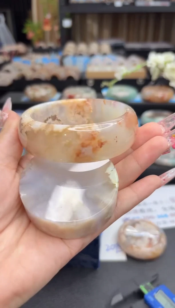 未镶嵌手镯石英质玉93(62圈赠送镯心)