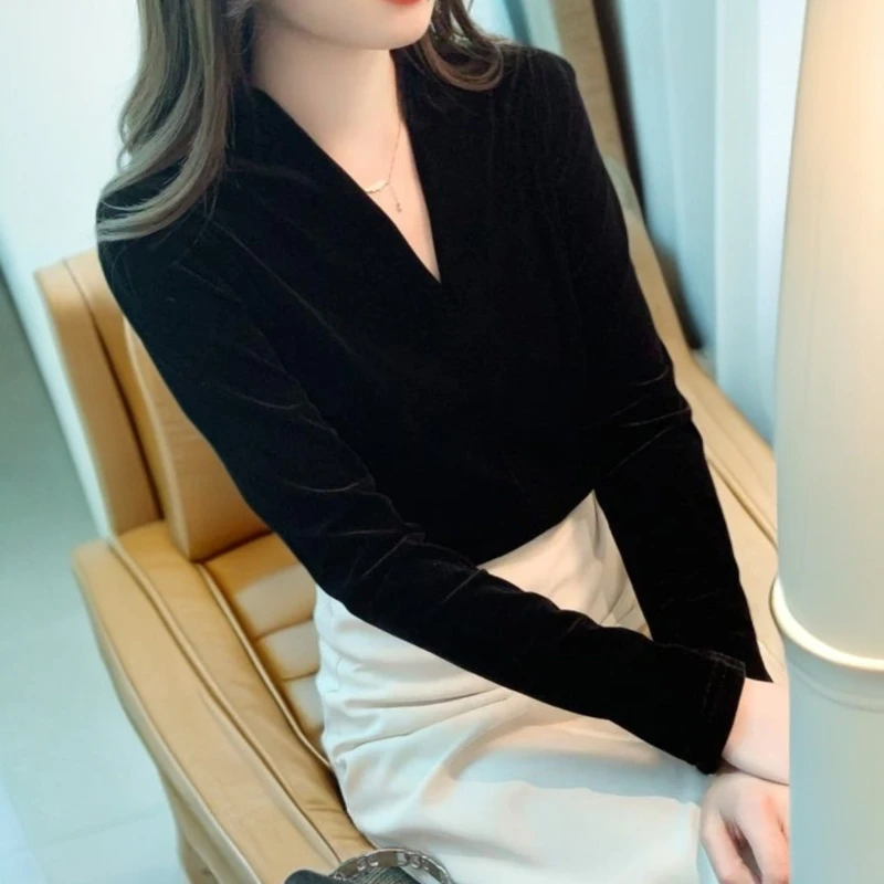 4轻熟风极简风常规V领长长袖打底袖纯色T恤小众打底衫百搭春秋