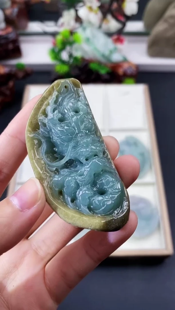 颈饰未镶嵌翡翠天然缅甸A货翡翠
