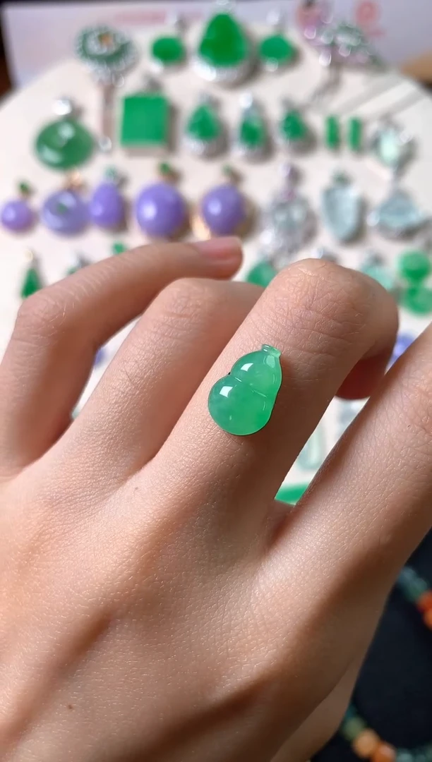 未镶嵌定制翡翠裸石（镶嵌定制）