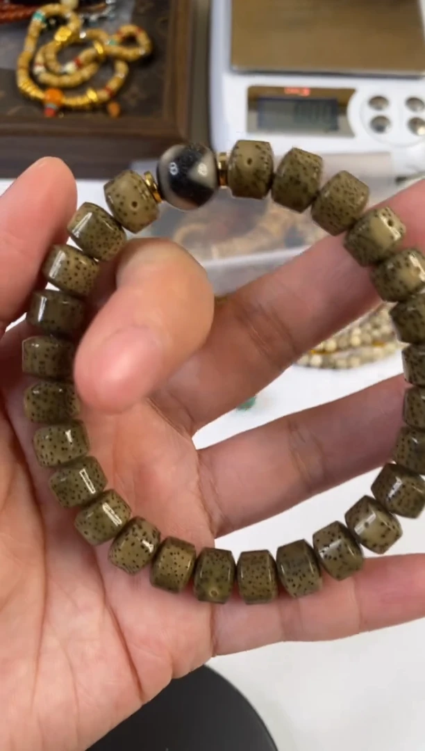 未镶嵌菩提手串星月菩提手串