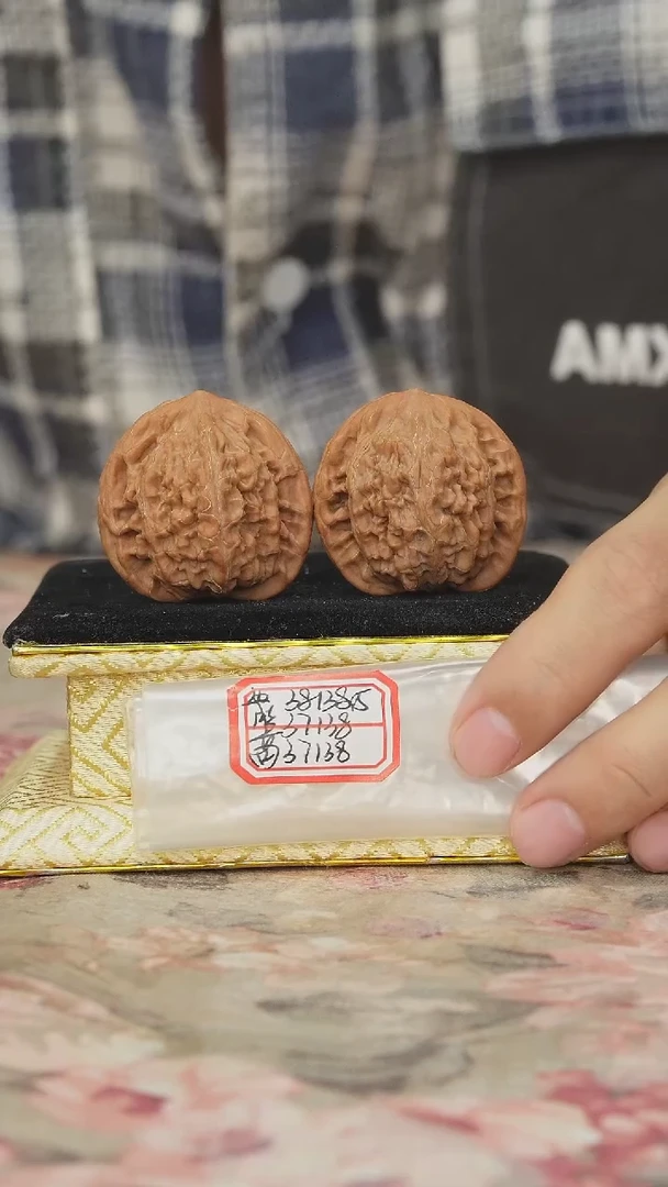 把件文玩核桃一代望月