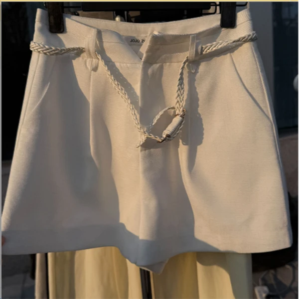 JOJO ZOEY【清仓NO退换】时尚百搭显瘦高腰蕾丝拼接短裤dk-2249