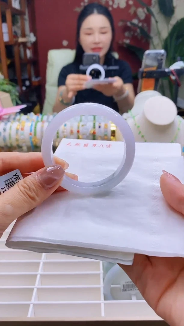 翡翠手镯未镶嵌34号51.8/11.9*7.0