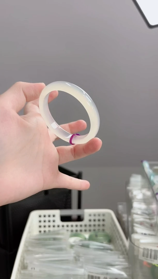 手镯玛瑙/玉髓未镶嵌52圈