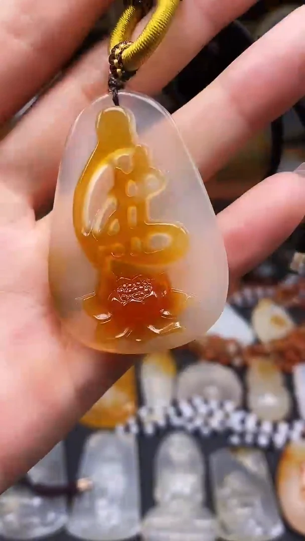 玛瑙/玉髓颈饰未镶嵌追*人ff