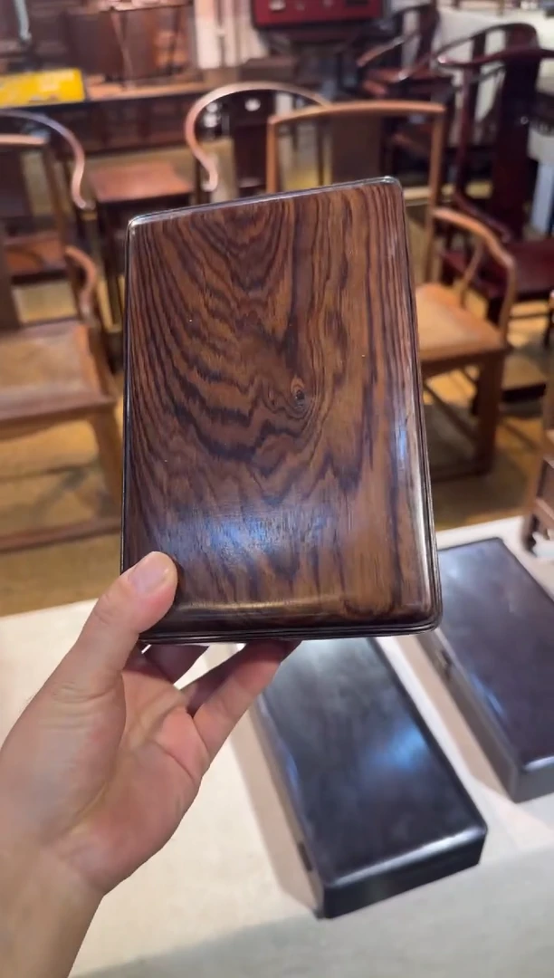 木黄花梨   面包盒  摆件