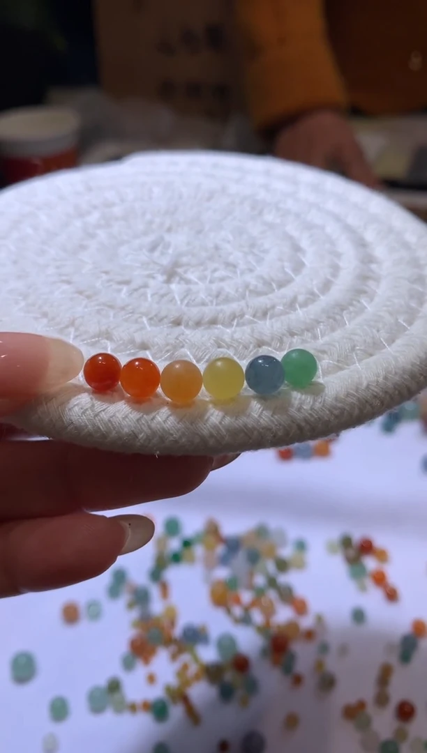 【闪购商品】定制翡翠未镶嵌5.7~6.5珠子六颗